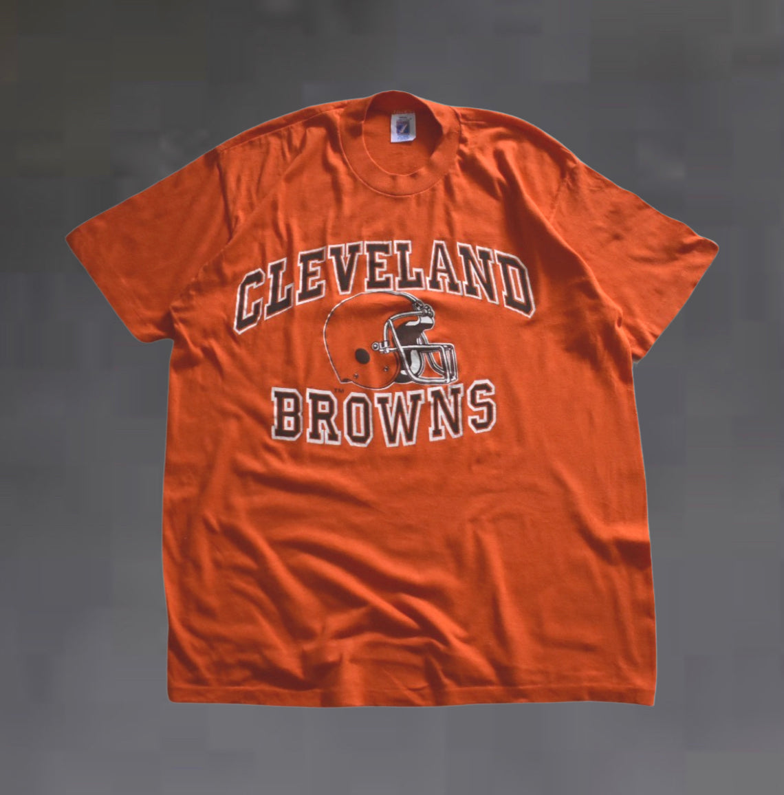 Cleveland Brown Helmet Tee (L)