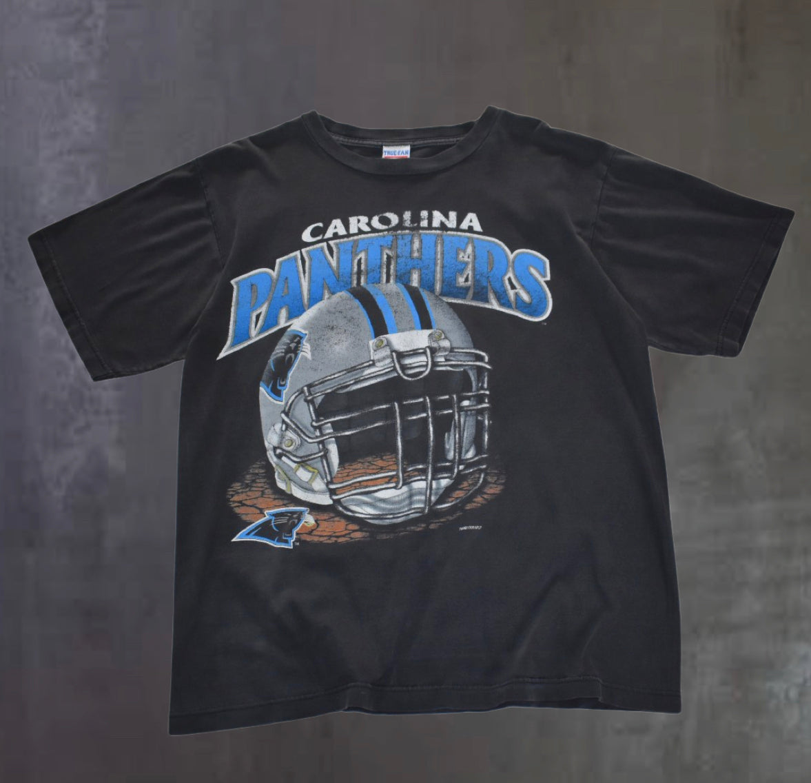 Carolina Panthers Helmet Tee (L)